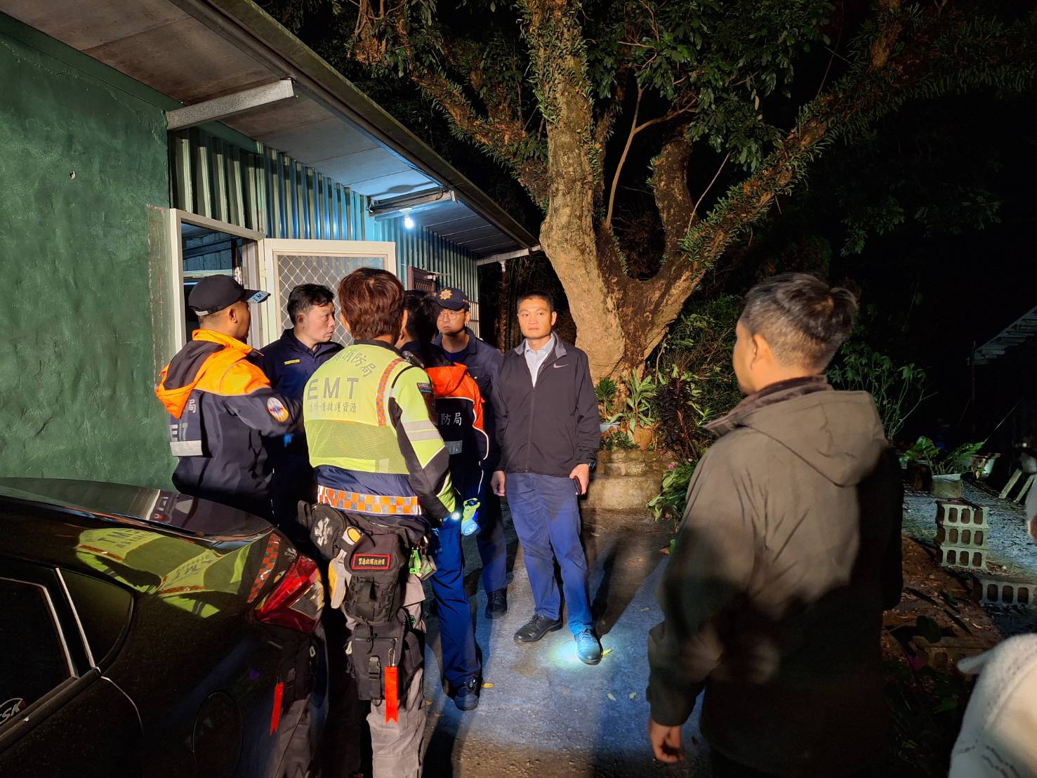 ▲員林市驚傳凶殺命案！71歲高姓男子與75歲的哥哥疑似為了春節祭拜祖先問題口角，弟弟持刀砍殺哥哥後駕車逃亡，警方據報追查到南投縣八卦山某知名廟宇逮捕凶嫌。（民眾提供）