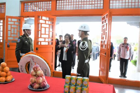 彰化縣春祭國殤大典　王惠美祭奠烈士護國精神