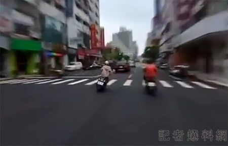 台中女騎士鬼切惹火用路人  老外氣急F-word問侯外加中文痛斥