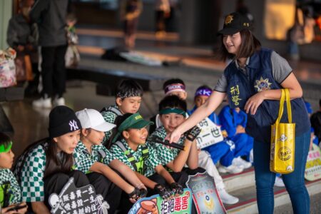 反詐反毒！潮州警結合Little Tree舞樹種子攜手宣導