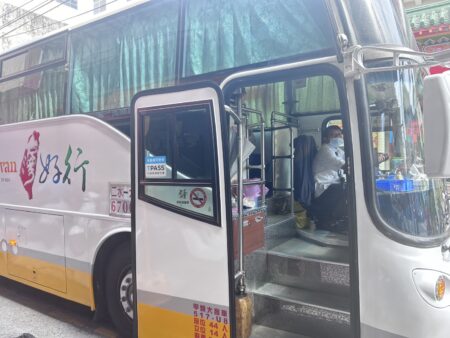 大客車徵才補助延長了　最高可領13.9萬。