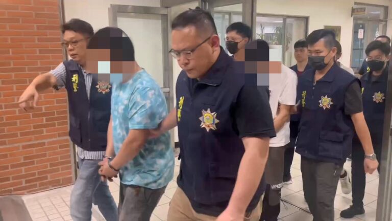 槍彈琳瑯滿目 南投民宅掩藏地下軍火庫 槍彈琳瑯滿目 南投民宅掩藏地下軍火庫