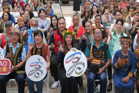 燃燒生命的藝術　高雄市高富村木雕展亮相