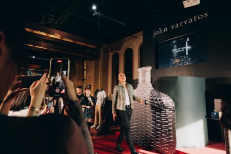 john varvatos x 黃宣   共同演繹時尚搖滾精神  