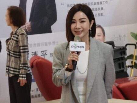 陳美鳳由愛而生擁抱健康推公益    bgreen領粉絲關懷獨居活力律動 !