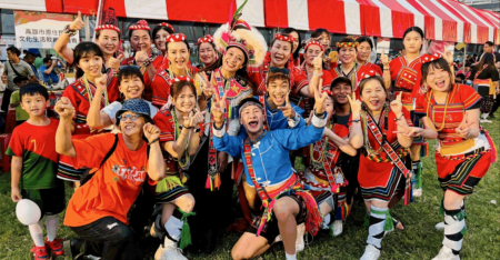 TAKAO都會區阿美族豐年祭千人圍舞登場  青年參與踴躍 文化傳承更紮實