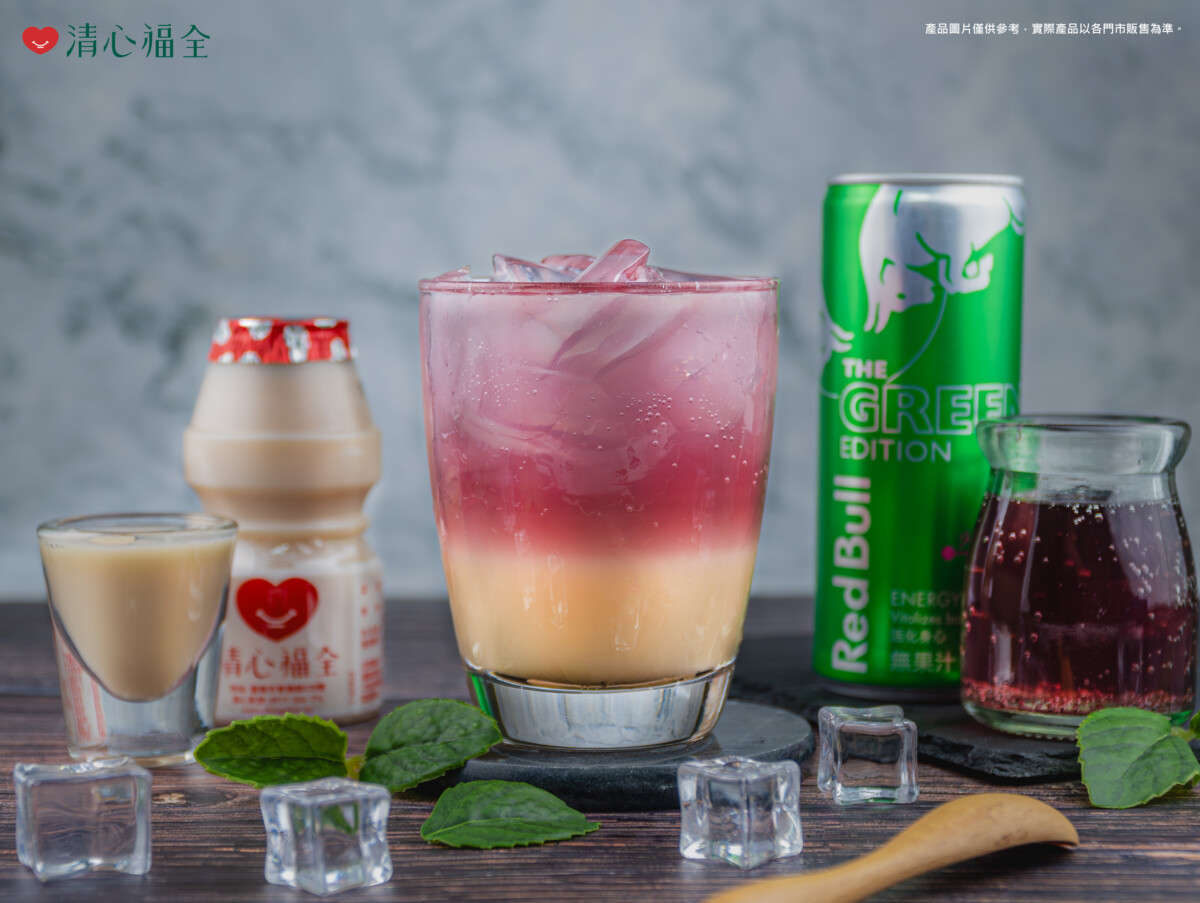 「紅牛能量多多」加入一整瓶的Red Bull Green Edition火龍果風味，搭配清心自製優多，酸甜爽口。
