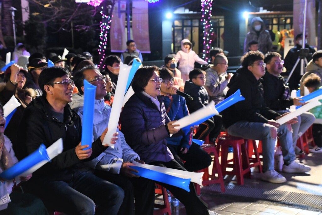 棒球熱潮不減！彰化縣府戶外直播應援中華隊