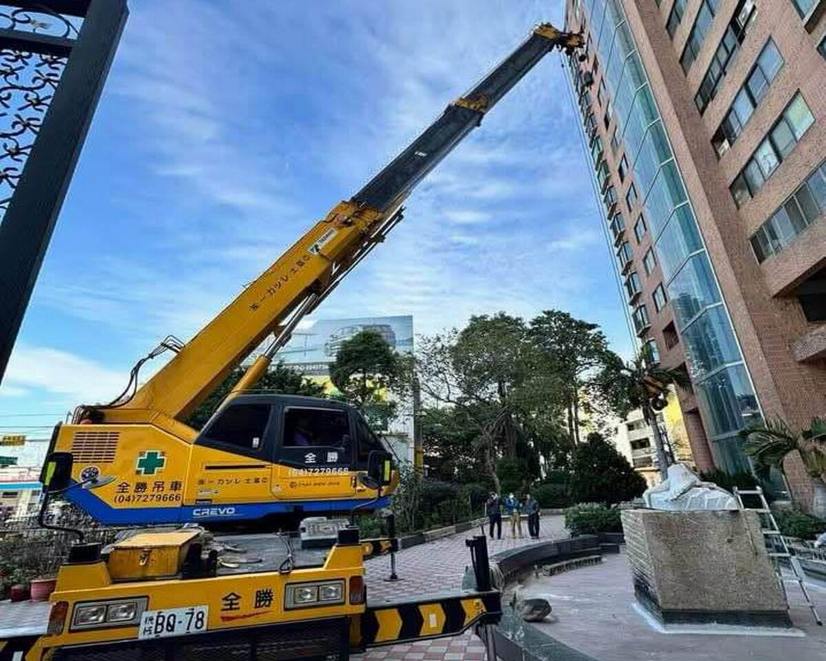 A0e7e575e1e6c32cc14aa59fef98e1bc