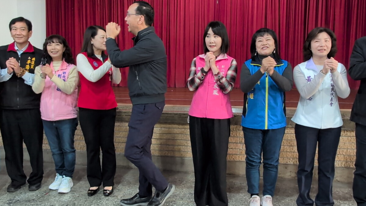 Cdc3e7648bcfcd45e90a4533cee56d11