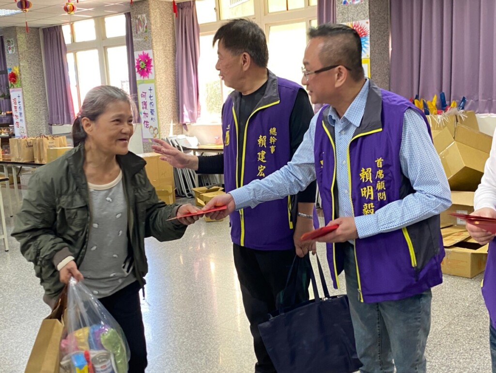 超滿足！「毅起關懷街友宴」寒士宴暖心上桌