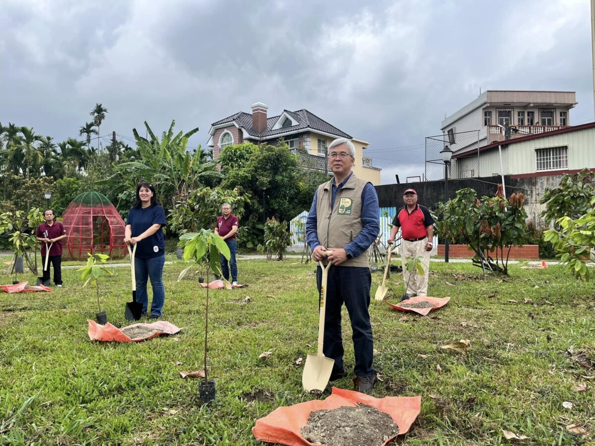 ▲透過食農教育與永續行動,推廣可可的價值,實踐綠色環境永續。(圖/屏東可可巧克力園區提供)