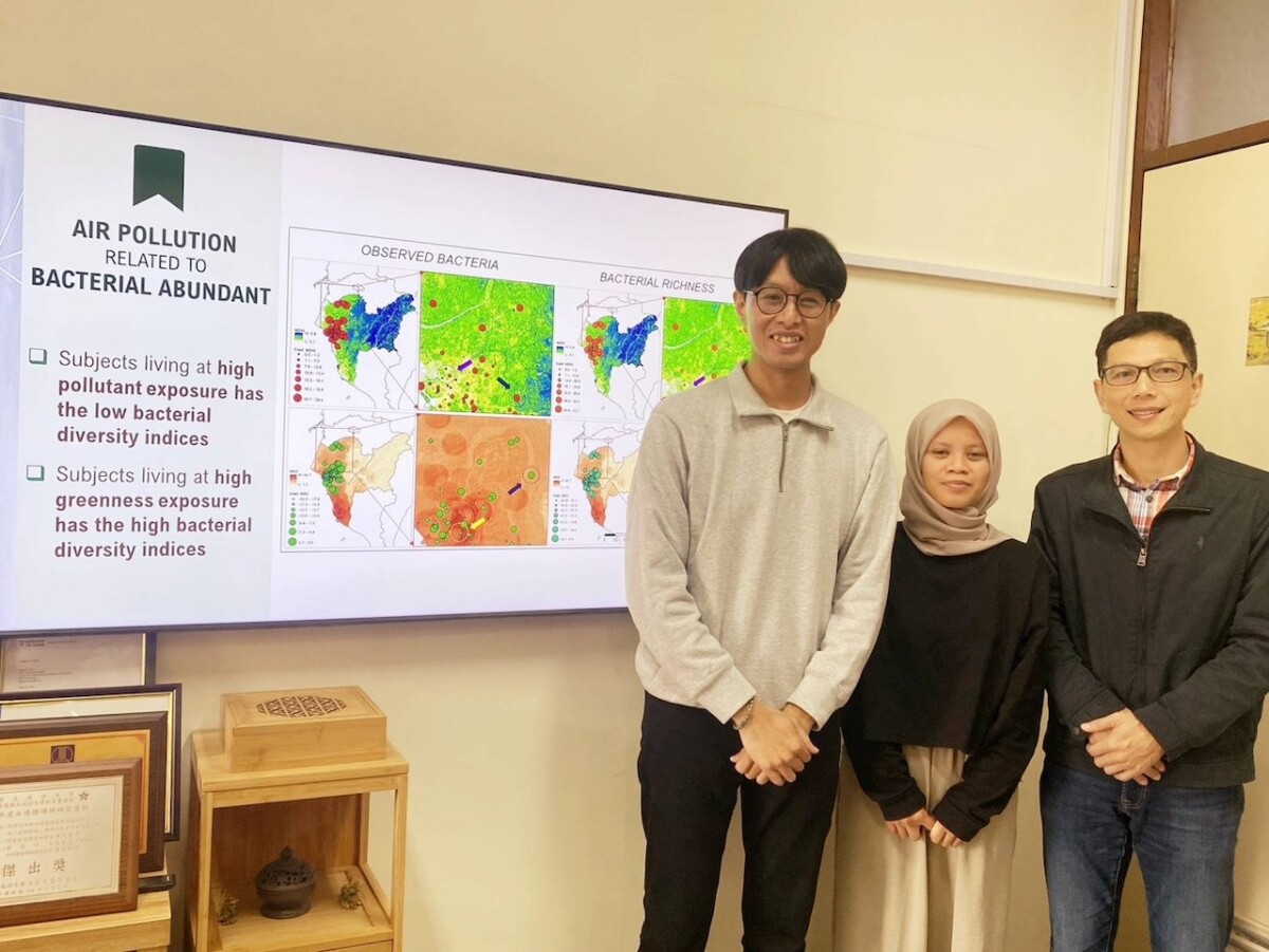 1ba3c40b5de684cea1c3772ef105f9f8