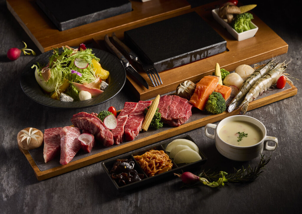 沙鹿海線第一牛排「炯炯岩燒牛排」商業午餐 0 元起、披薩 0 元起選擇一應俱全！更換菜單全新迭代