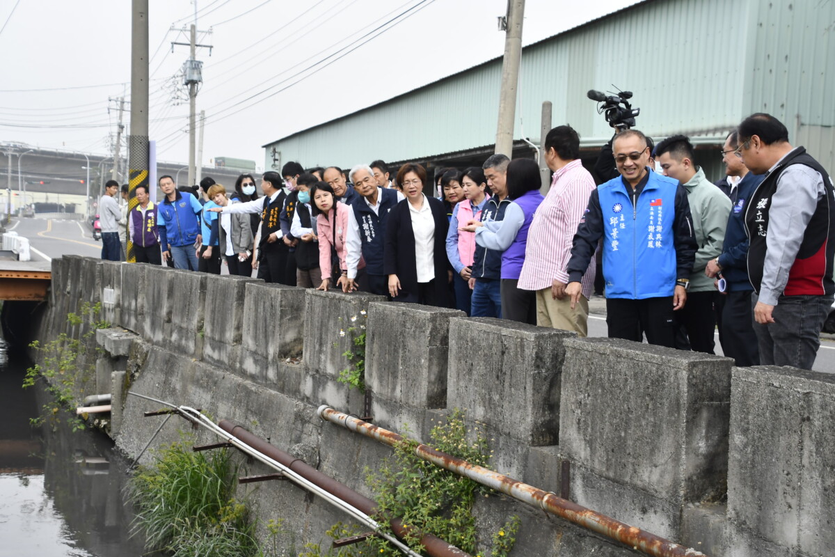 83c67fc69df822e239a8f22b312f8562