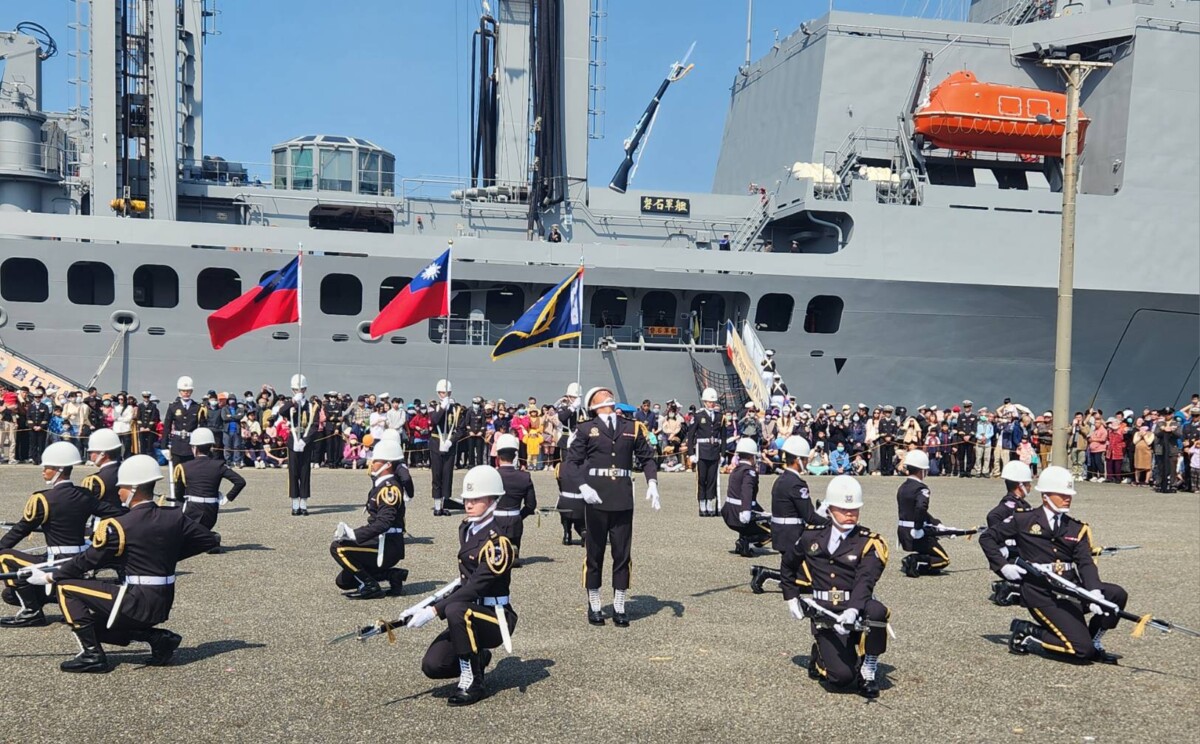 ▲海軍儀隊樂隊現場操演。（圖／記者陳彥霖攝2025.03.09）
