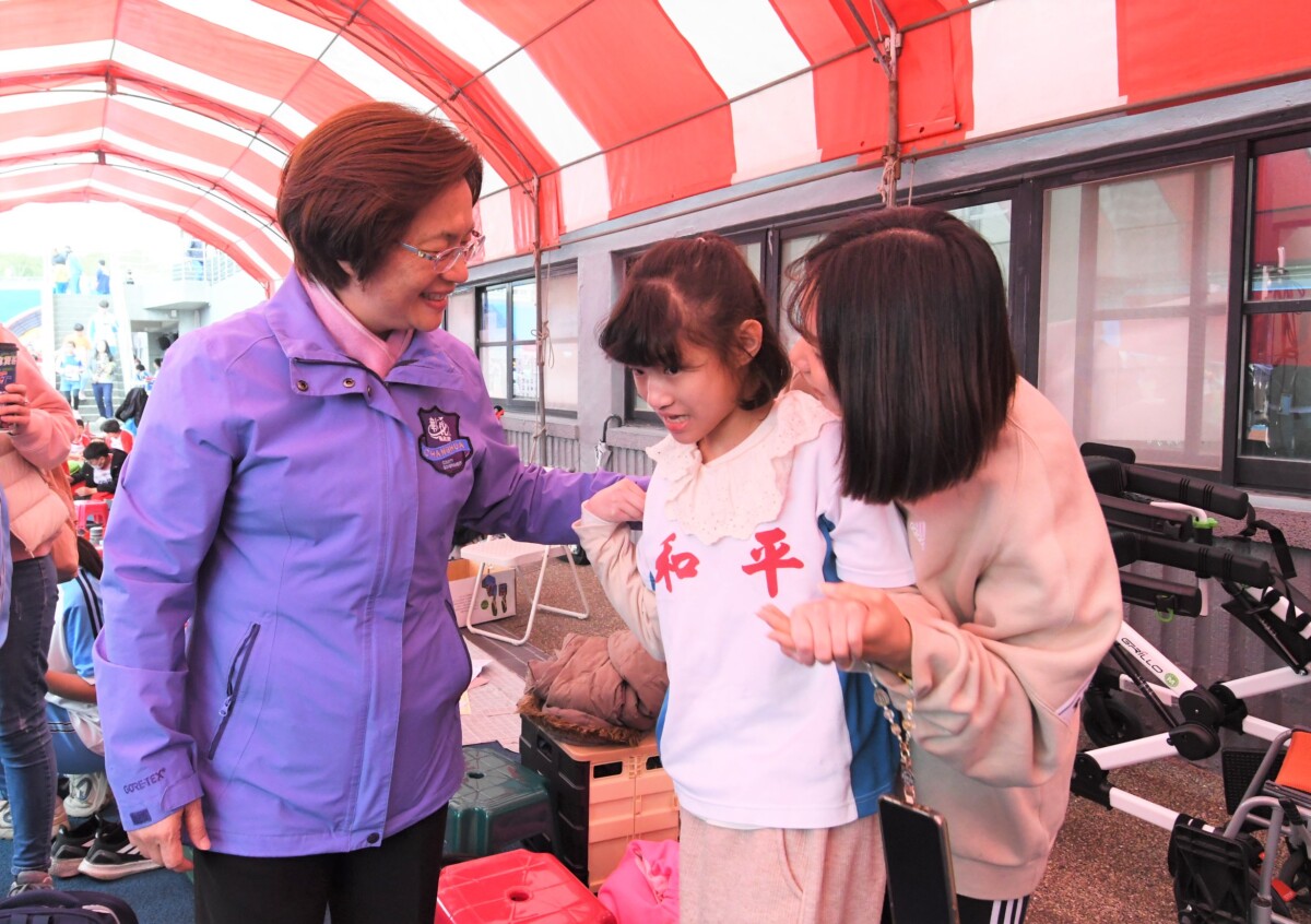 F7302aee52e00af714720df2c91dd1e9