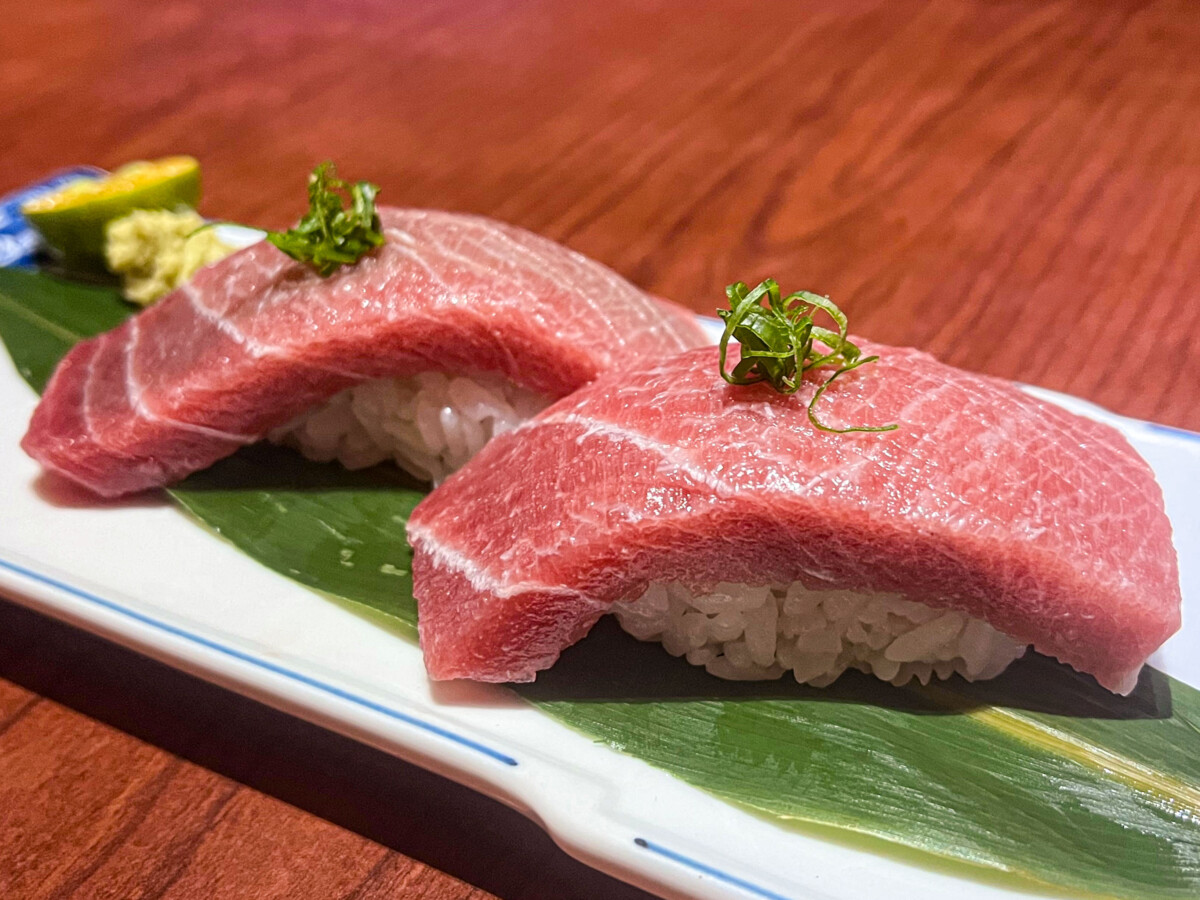 黑鮪魚中腹握口感如日本和牛