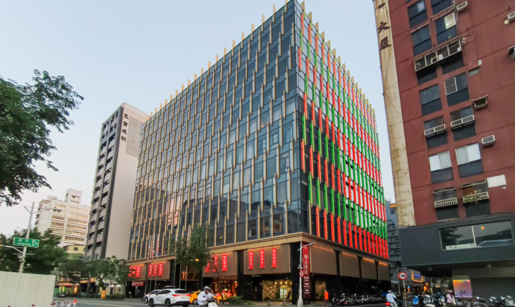 高雄翰品酒店推出夏季住房優惠 搶攻暑假旅遊潮