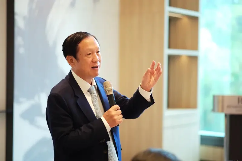 全會商業總會榮譽理事長賴正鎰9日表示，不應再增加企業負擔。（圖/翻攝網路）