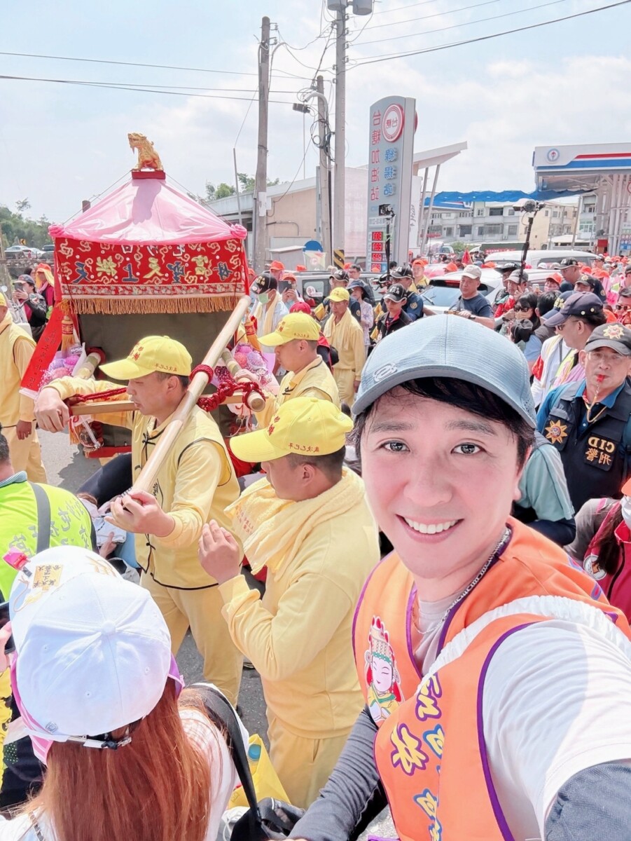 D32515dc645f9a6a9a8a2e0a090d2c1d