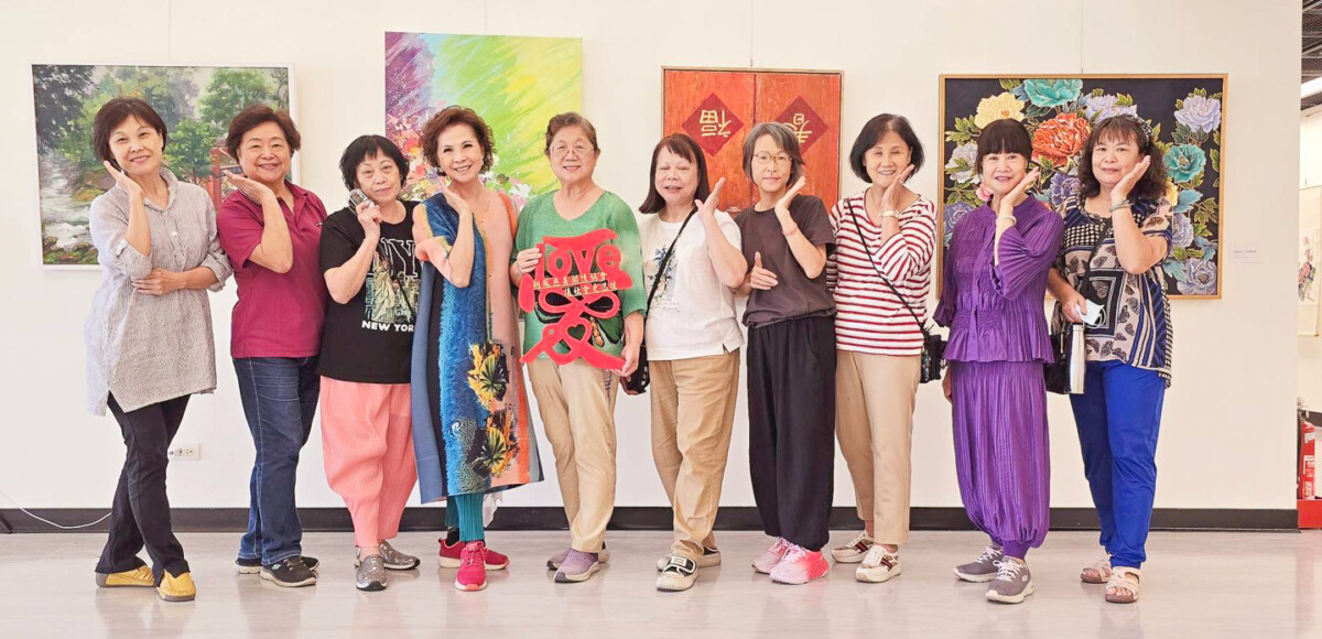 ▲翔鳳慈善關懷協會會員慈善公益聯展，充分展現藝術家們多元的才華與創意。（圖/翔鳳慈善關懷協會提供）