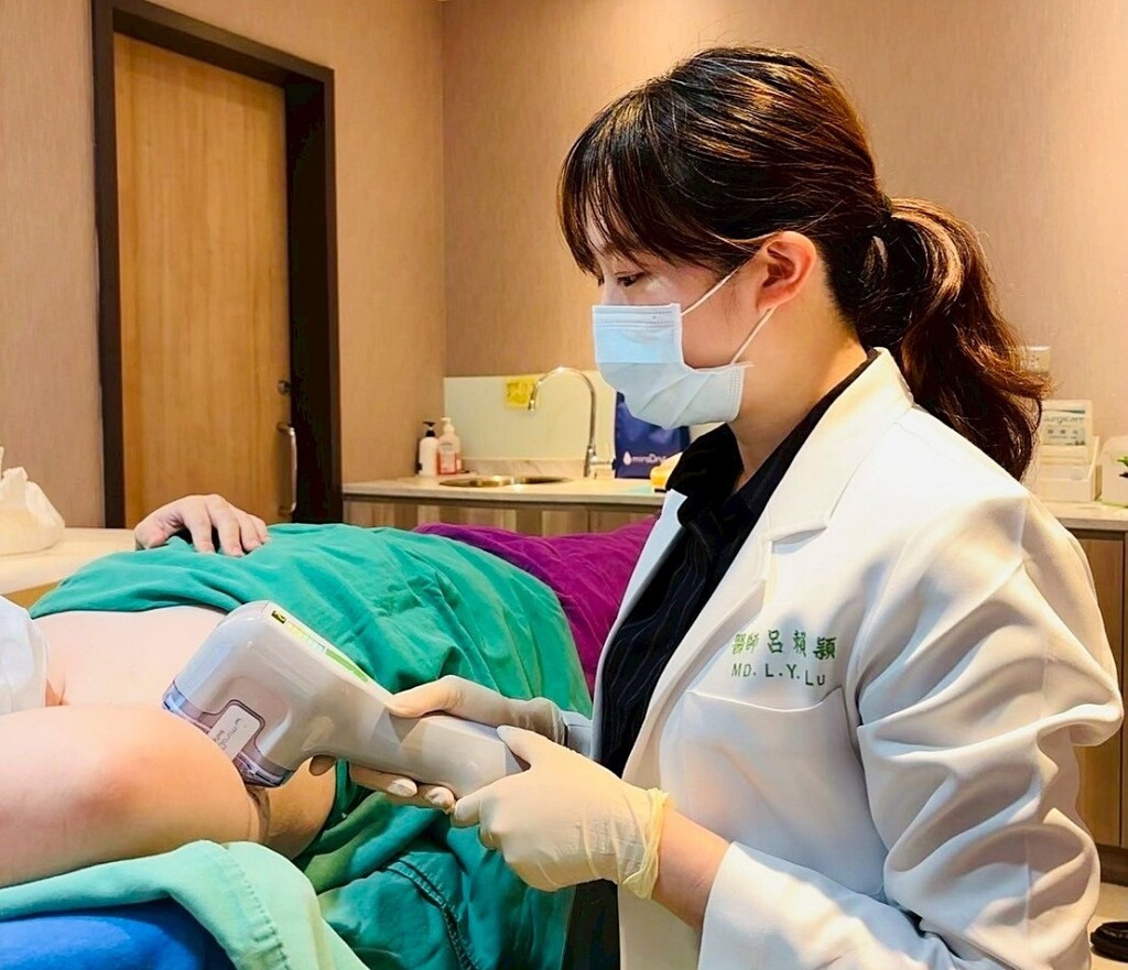 夏日多汗異味困擾 腋下微波除汗治療展自信 夏日多汗異味困擾 腋下微波除汗治療展自信