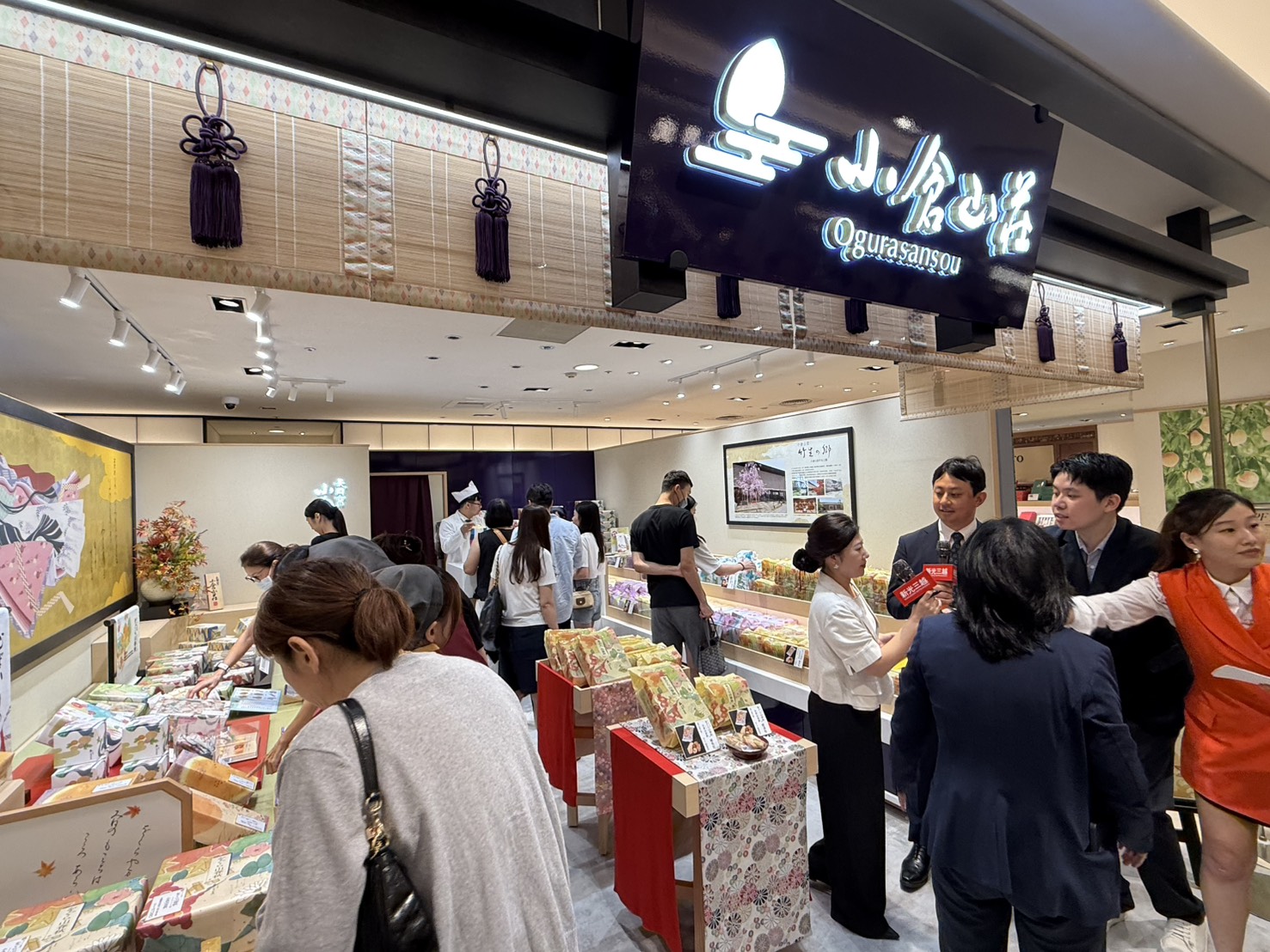 台中新光三越B2改裝開幕　74家品牌進駐掀美食話題