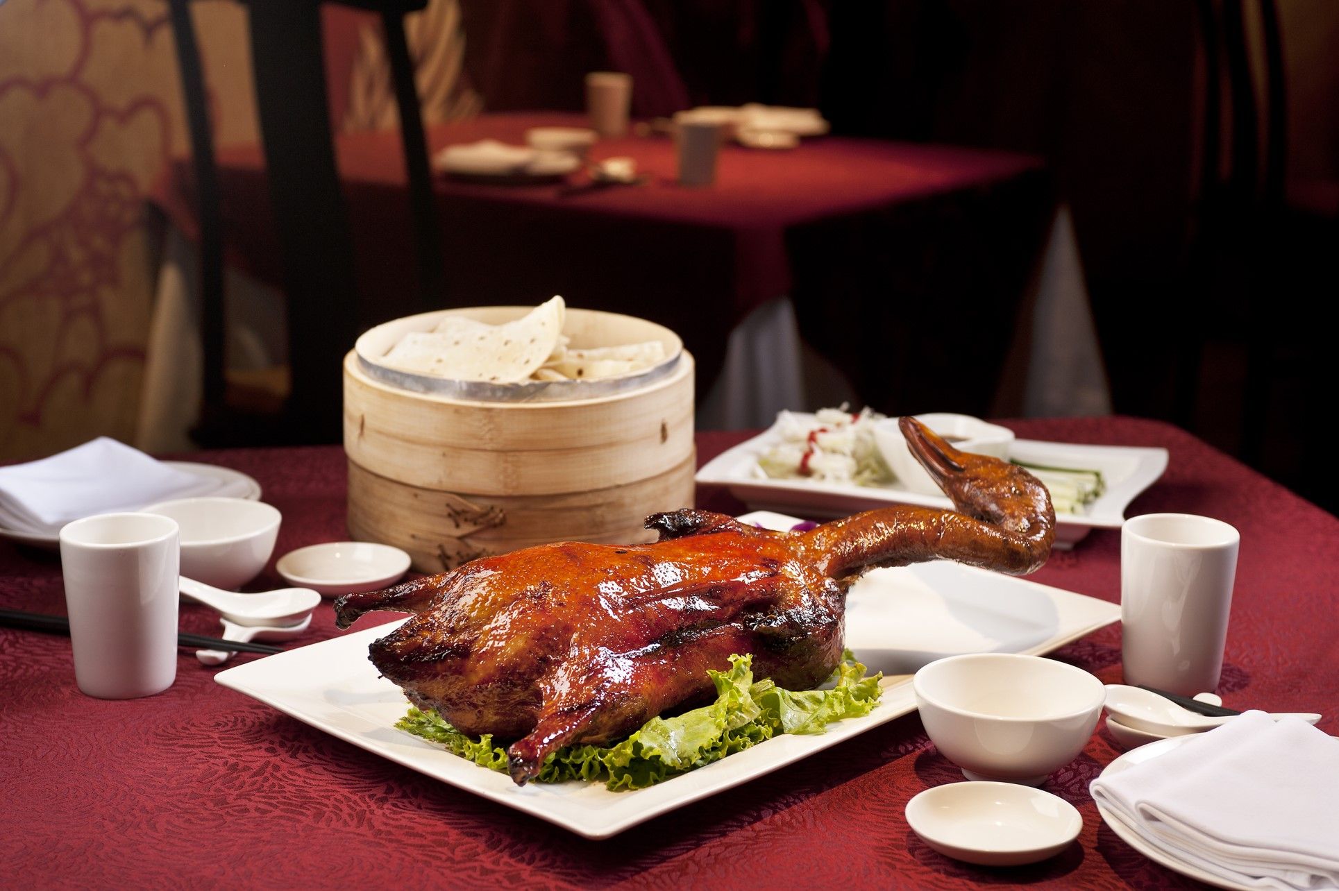 一席秋味半世紀款待：台北凱撒王朝以時令新饌，續寫城市相聚的人情滋味