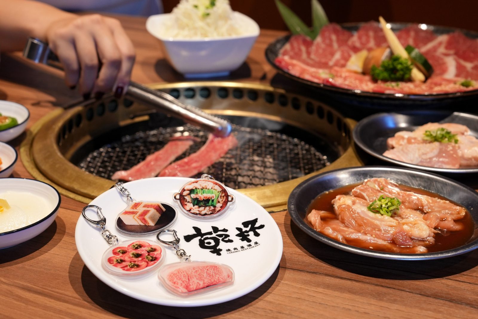 吃和牛抽大餐！乾杯集團感謝祭全台串聯　滿千百趴中獎刮整盤和牛　超萌NFC鹽蔥牛舌吊飾一碰秒訂位