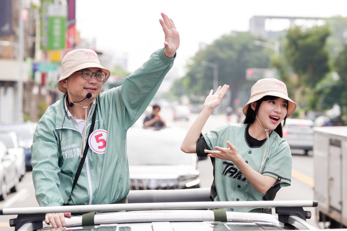 選戰進入最後衝刺！賴瑞隆抽5號談黃金十年　柯志恩穿Thank you喊話市民