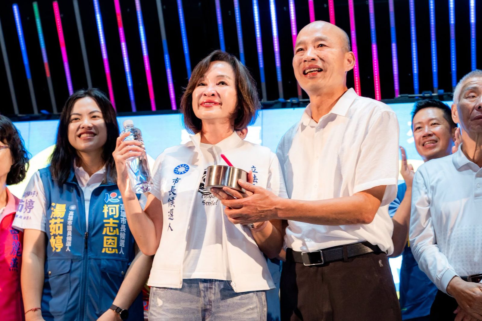 韓​​國瑜高雄替柯志恩站台突喊蓋萬里長城！嗆高雄台南從此不來往