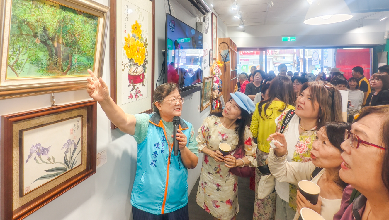 藝起傳愛再造烏托邦　公益藝術聯展高雄開幕