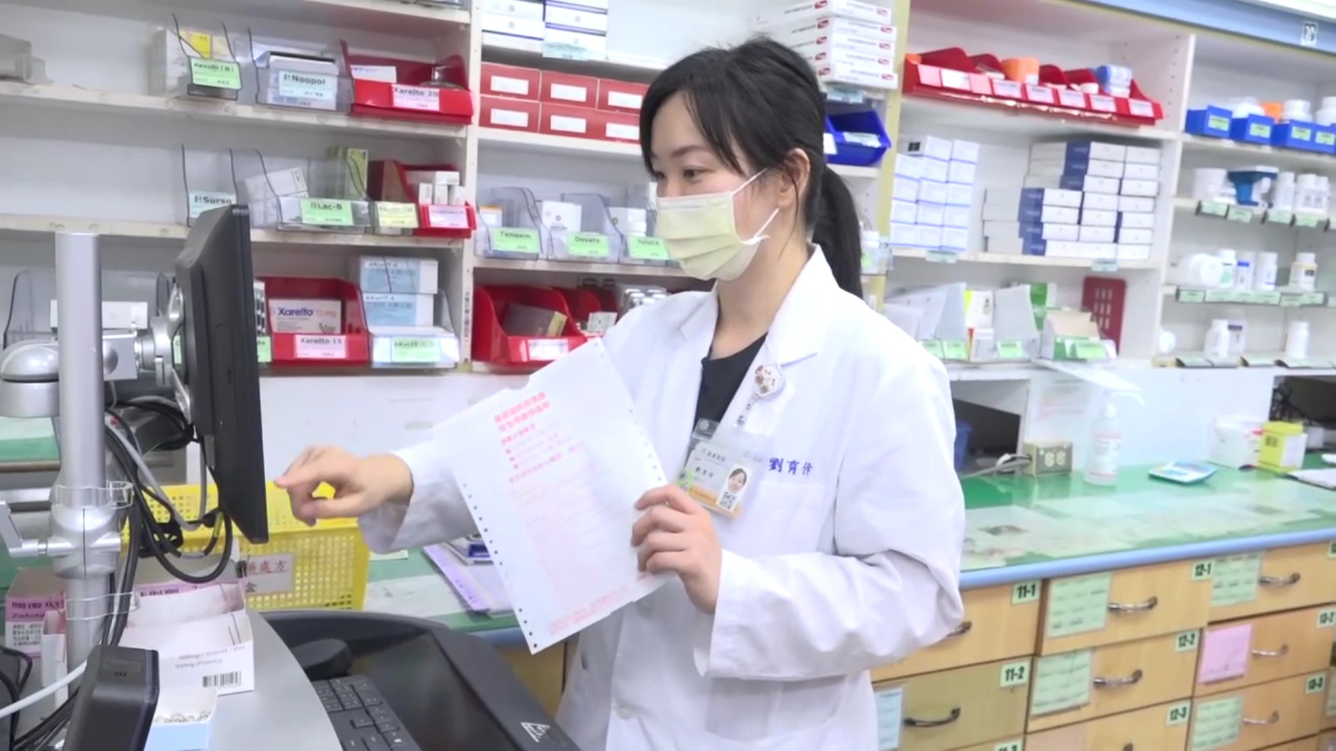 刷條碼藥櫃自動開　彰化醫院管制藥品管理智慧化