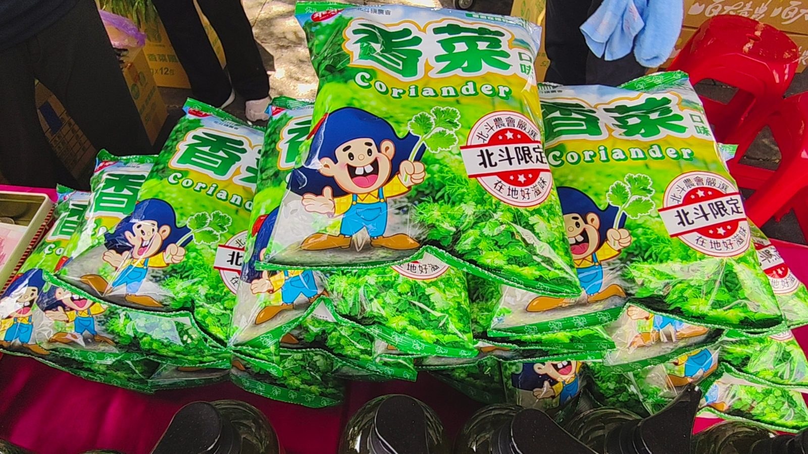 芫荽從配角變主角「香菜米乖乖」變身涮嘴零食