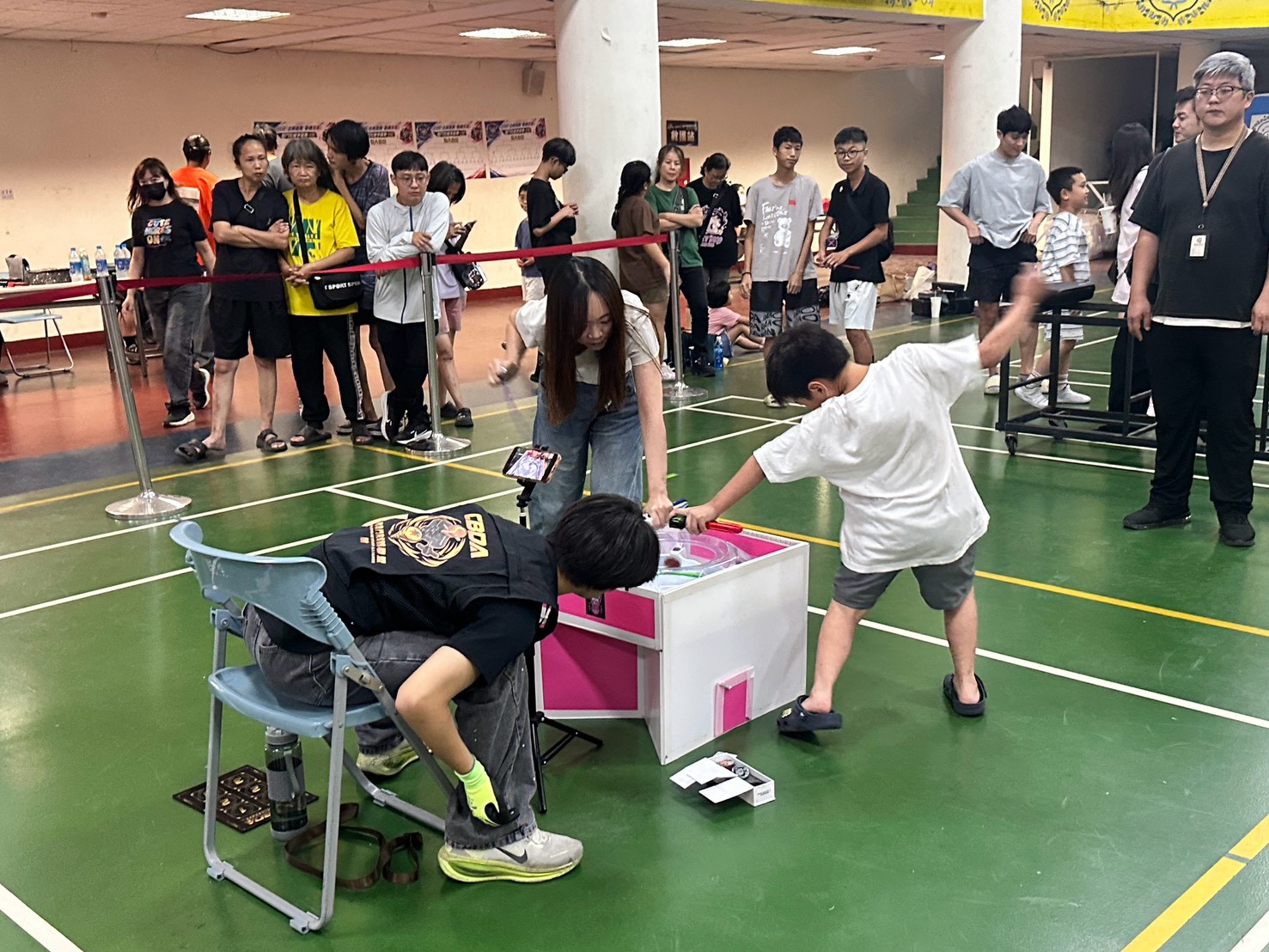 彰化戰鬥陀螺賽登場　128名好手熱血對決