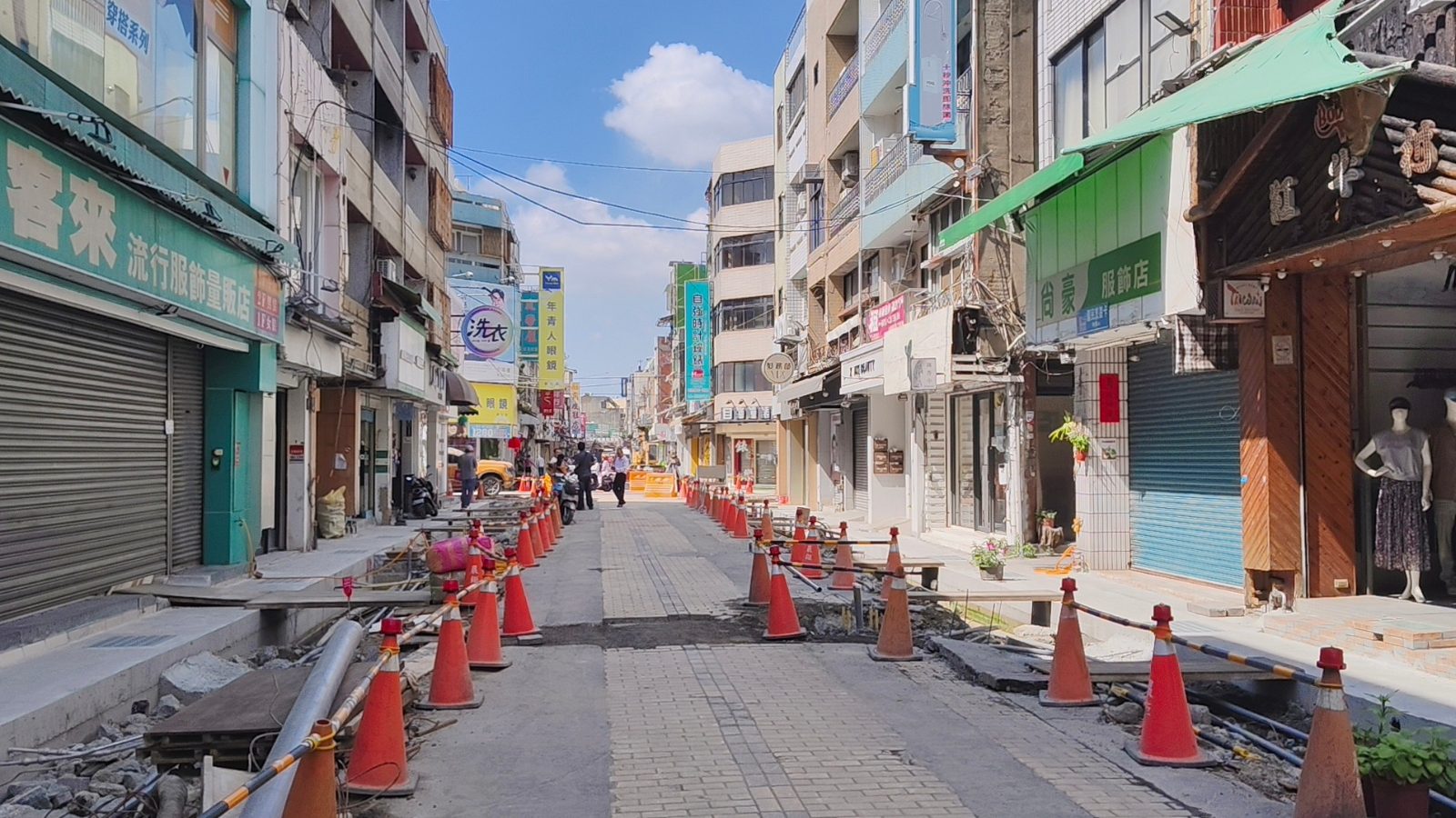 永樂街商圈施工惹民怨　鋼筋裸露挨批危及安全